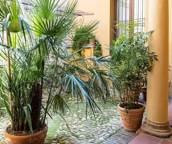 La Casa Del Vescovo شقة إيمولا