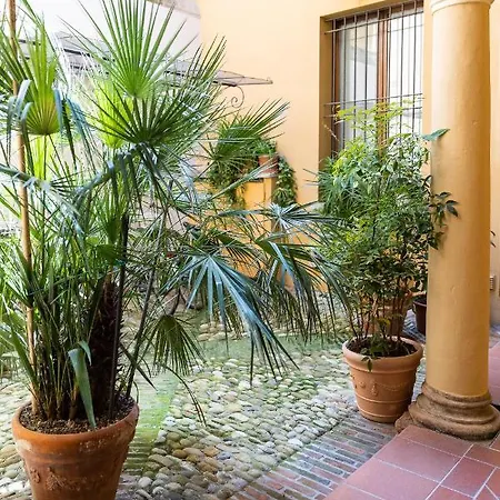 La Casa Del Vescovo Appartamento Imola